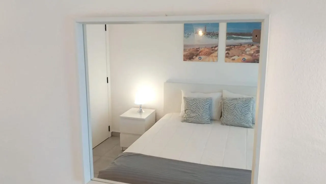 Apartment T1 Torre 17 Vista Cidade Quarteira