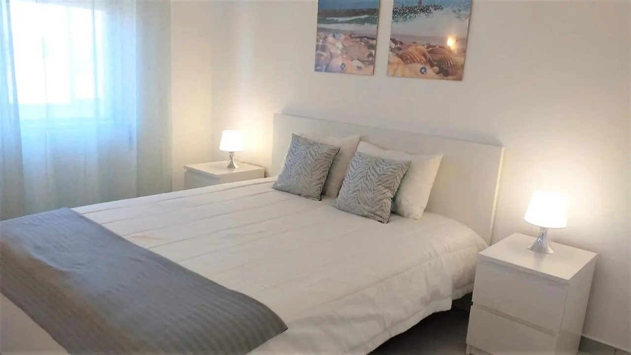 Apartment T1 Torre 17 Vista Cidade Quarteira